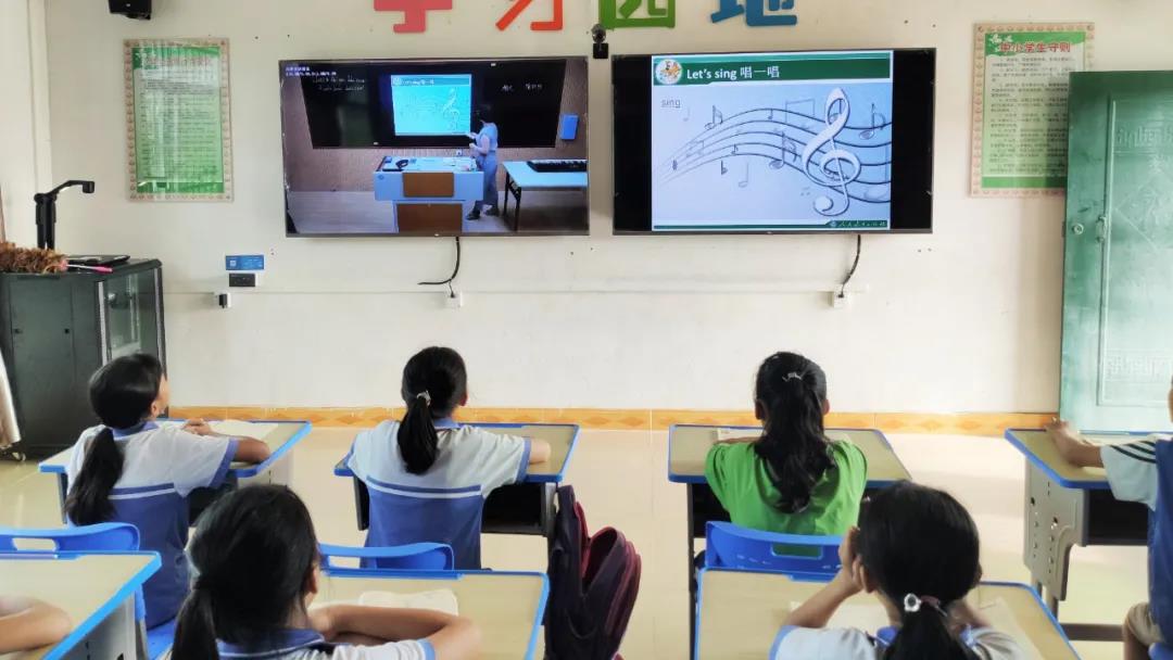 海南白沙:專遞課堂,激活鄉(xiāng)村教育的“神經(jīng)末梢”2.jpg 海南白沙:專遞課堂,激活鄉(xiāng)村教育的“神經(jīng)末梢”2.jpg