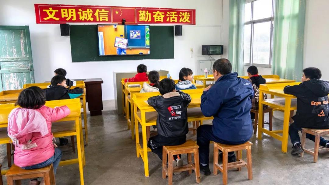 積極響應時代政策，奧威亞“全連接”生態助推教育信息化發展