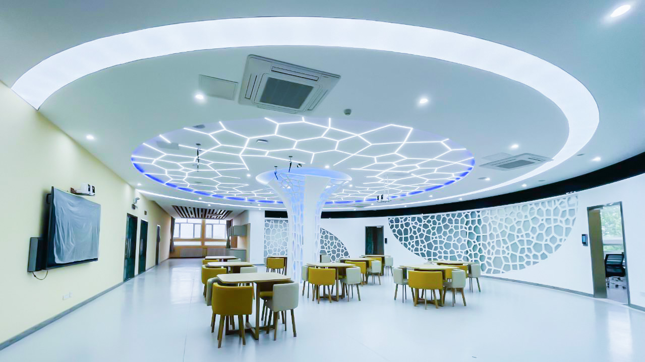 天津醫學高等專科學校沙龍區.jpg 天津醫學高等專科學校沙龍區.jpg