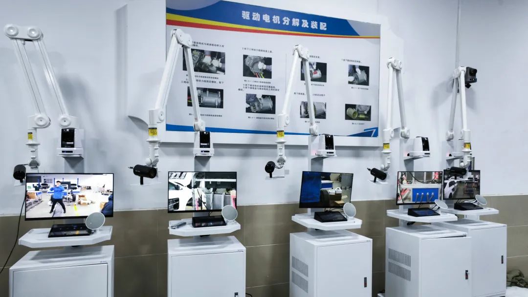 合肥汽車機械技術學校2.jpg 合肥汽車機械技術學校2.jpg